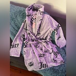 NWT Juicy Couture Hooded Gray Robe